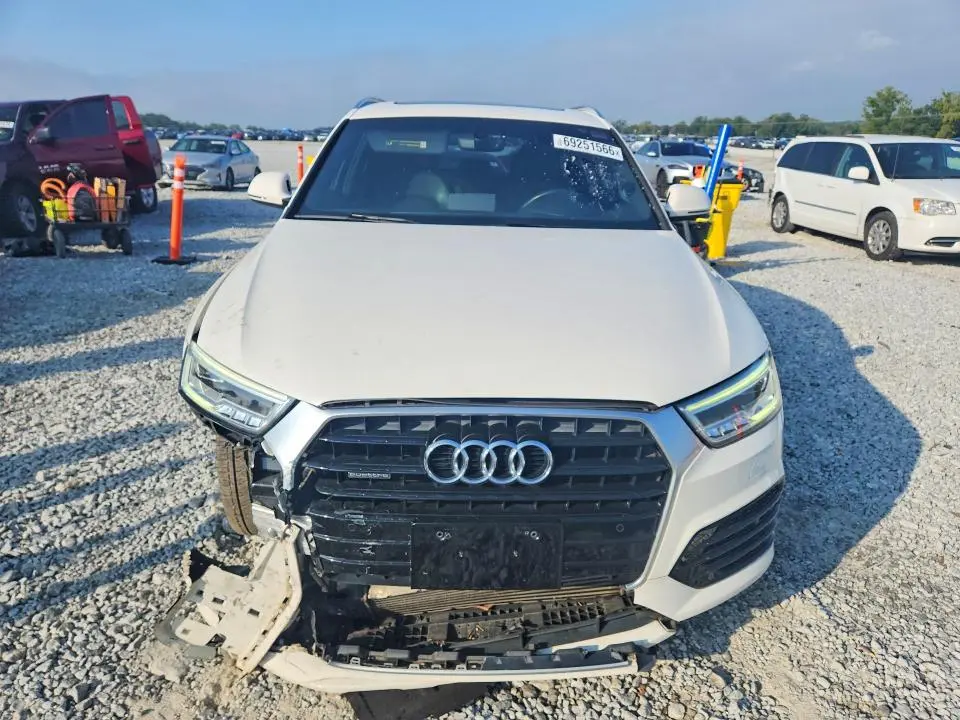 2016 AUDI Q3 PRESTIGE  