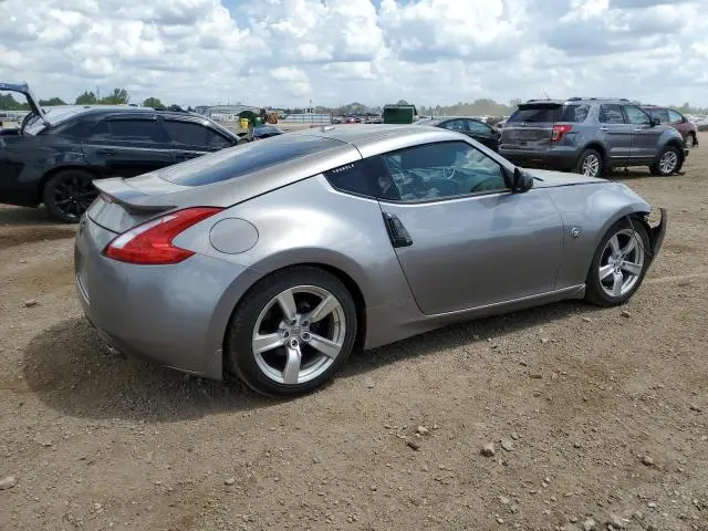 2010 NISSAN 370Z   