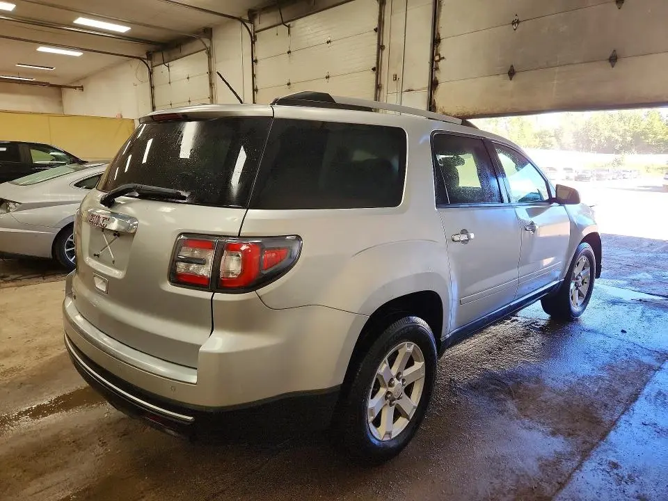 2015 GMC ACADIA SLE  