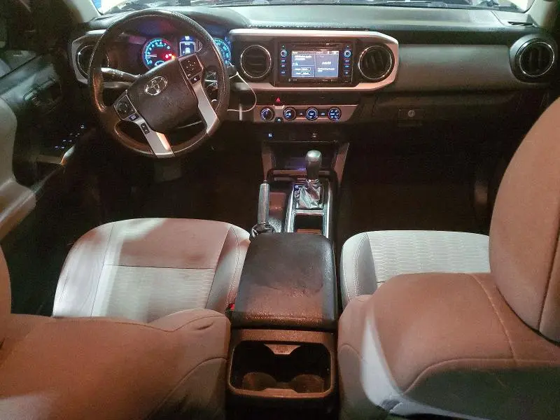 2017 TOYOTA TACOMA SR5 V6  