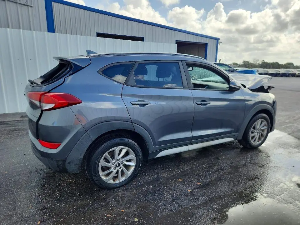 2018 HYUNDAI TUCSON SEL PLUS  