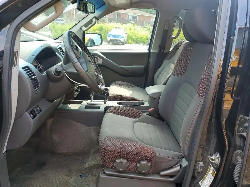 2012 NISSAN FRONTIER S  