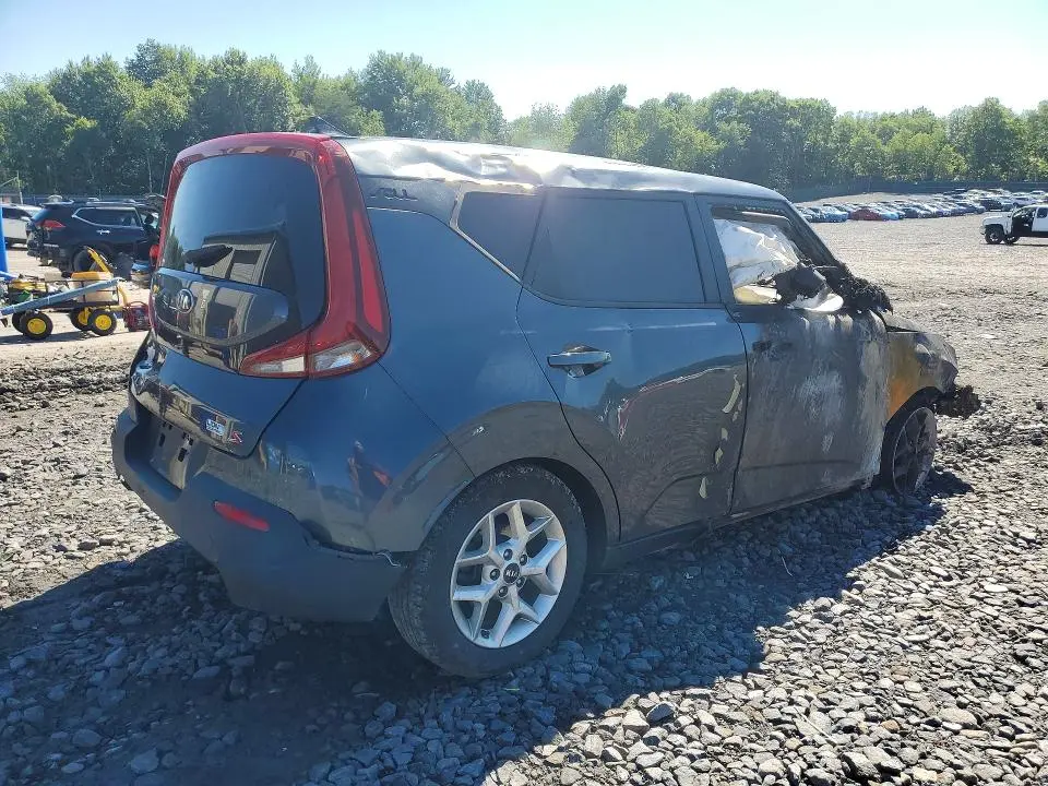 2021 KIA SOUL S  