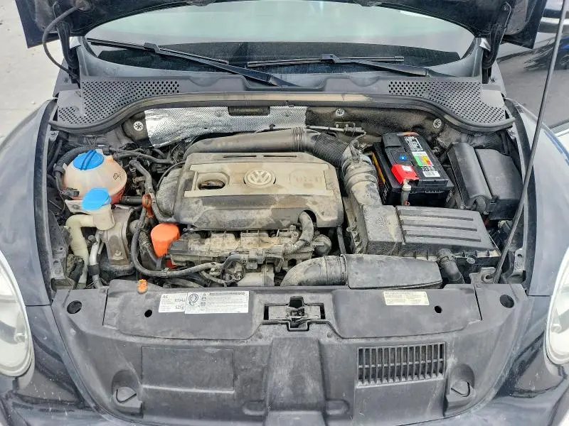 2012 VOLKSWAGEN BEETLE TURBO  