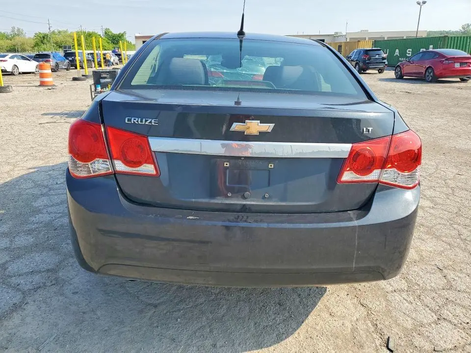 2013 CHEVROLET CRUZE LT  