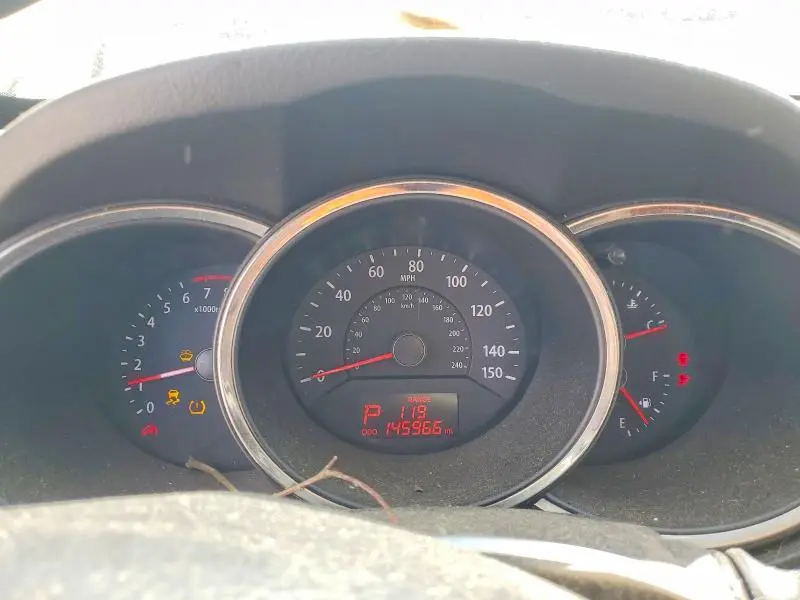 2012 KIA SORENTO LX  