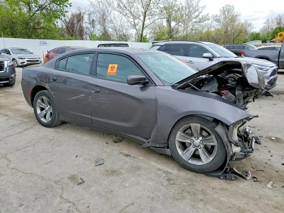 2017 DODGE CHARGER SXT  