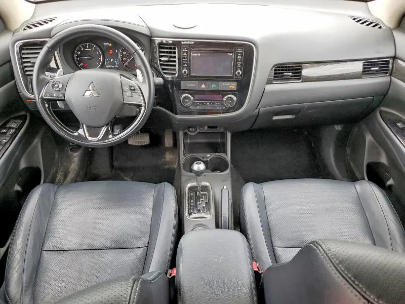 2016 MITSUBISHI OUTLANDER GT  