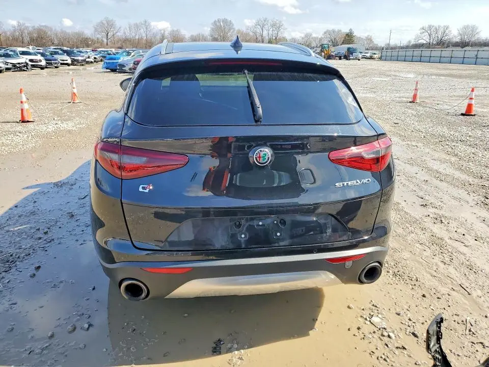 2018 ALFA ROMEO STELVIO   