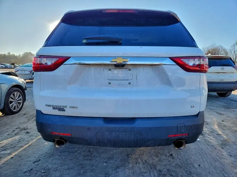 2018 CHEVROLET TRAVERSE LT  