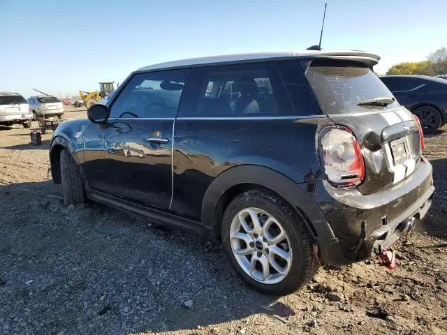 2016 MINI COOPER S  