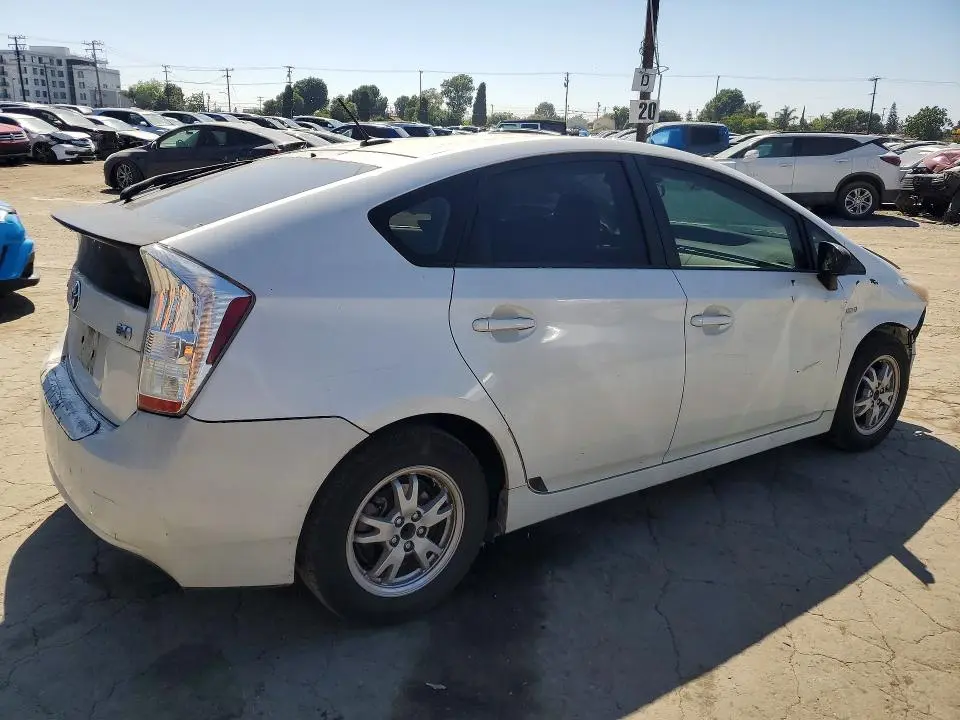 2010 TOYOTA PRIUS   