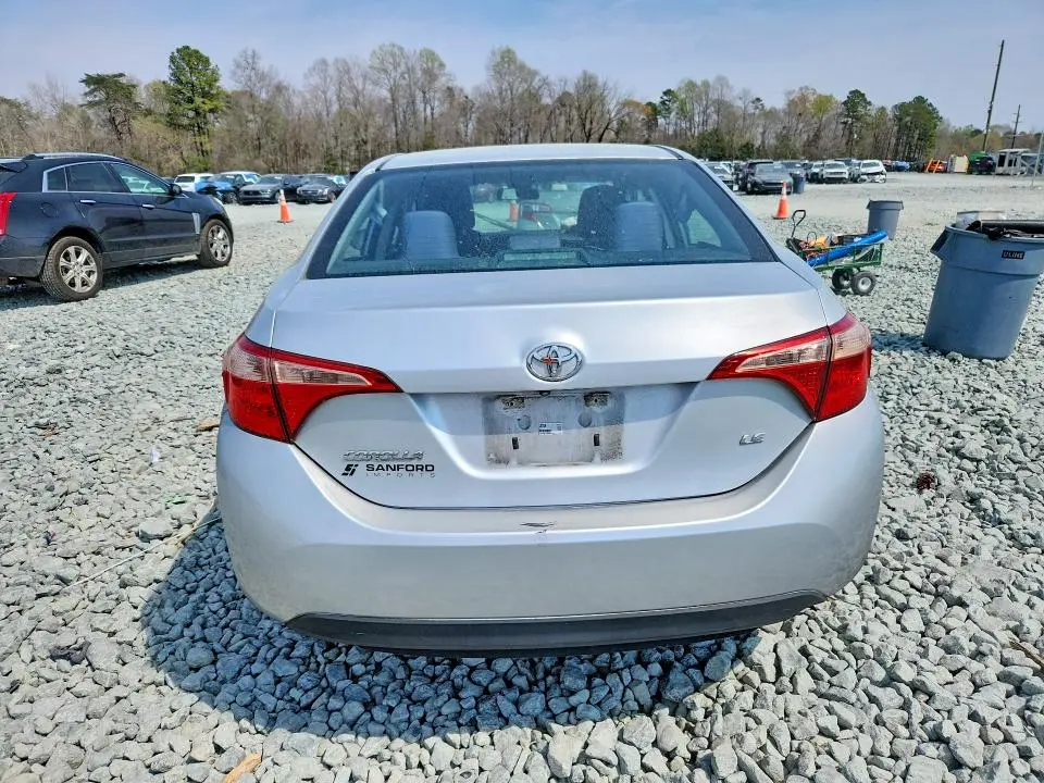 2017 TOYOTA COROLLA   