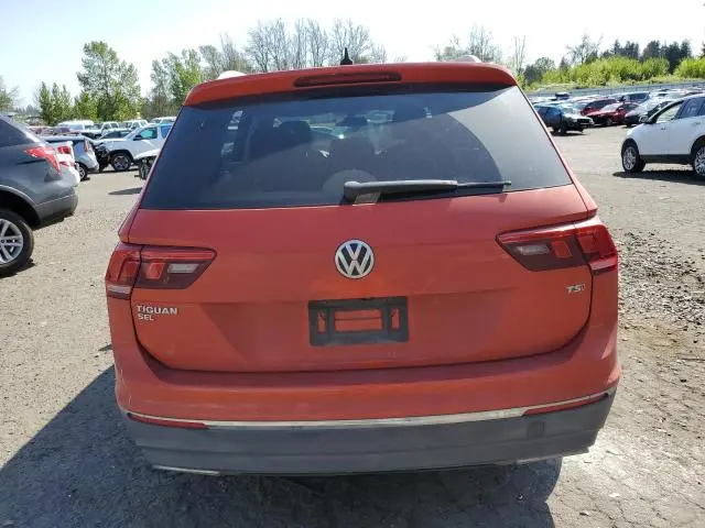 2018 VOLKSWAGEN TIGUAN SE  