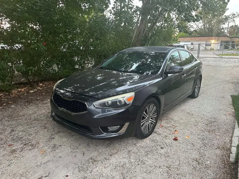 2015 KIA CADENZA PREMIUM  
