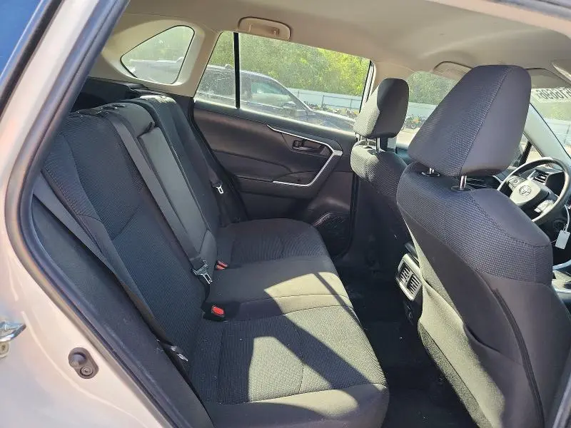 2023 TOYOTA RAV 4   