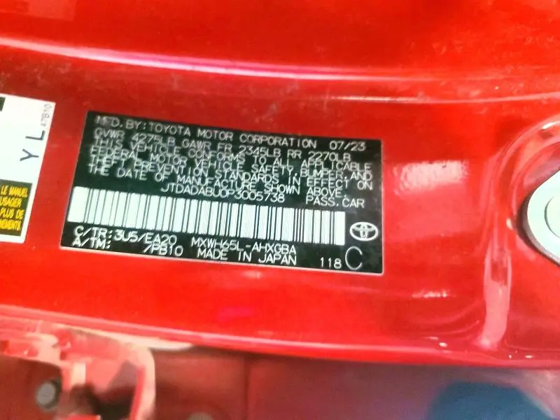 2023 TOYOTA PRIUS XLE  