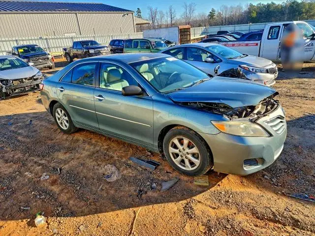 2011 TOYOTA CAMRY LE  