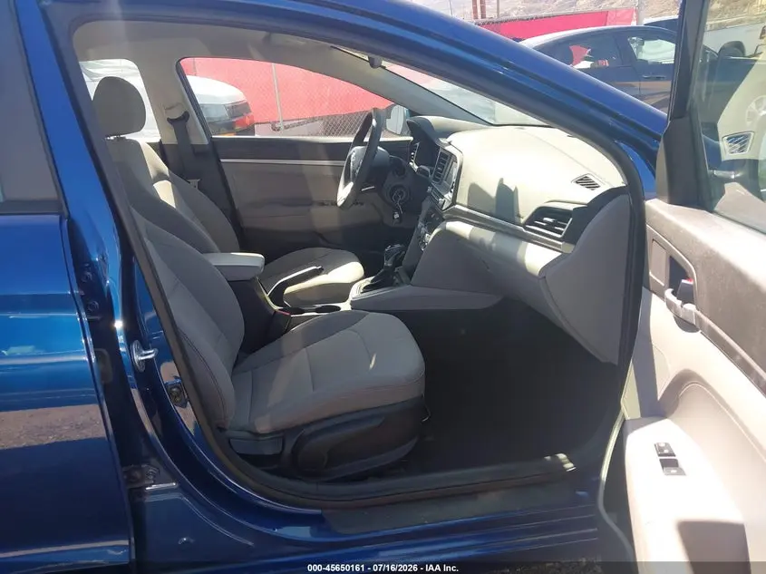 2020 HYUNDAI ELANTRA SE