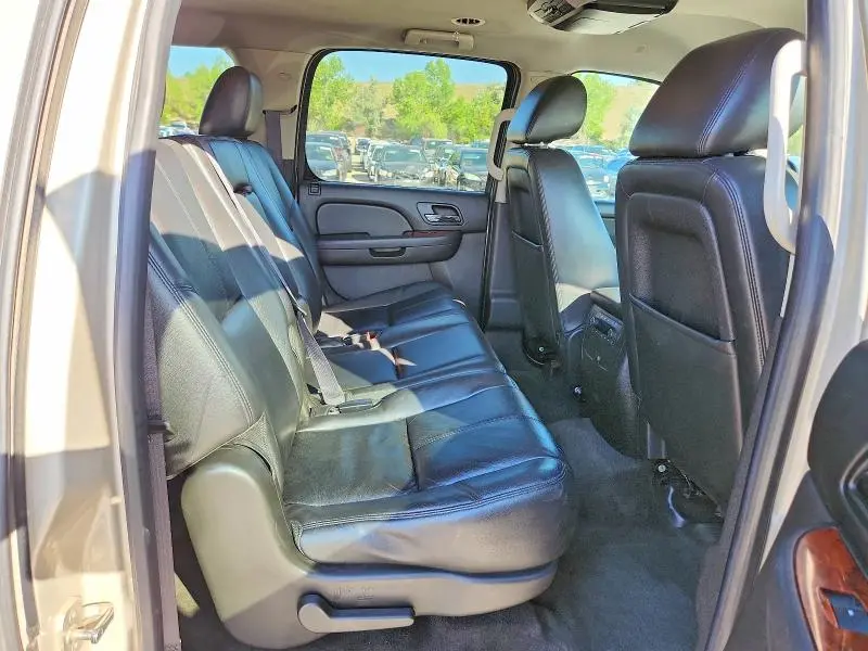 2014 GMC YUKON XL K1500 SLT  
