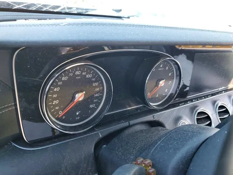 2017 MERCEDES-BENZ E 300 4MATIC  