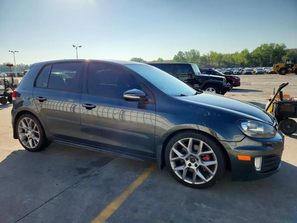 2013 VOLKSWAGEN GTI   