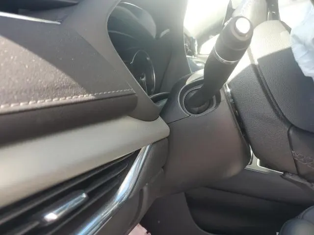 2022 CADILLAC XT4 PREMIUM LUXURY  