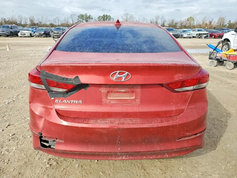 2017 HYUNDAI ELANTRA SE  