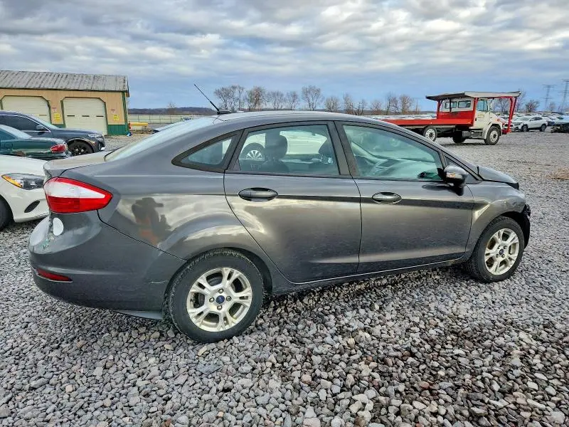 2015 FORD FIESTA SE  