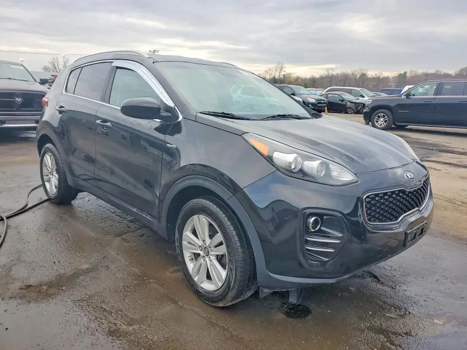 2017 KIA SPORTAGE LX  