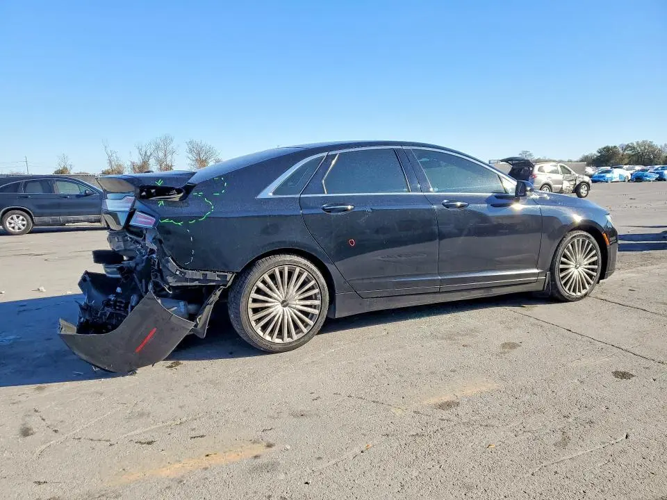 2017 LINCOLN MKZ RESERVE  