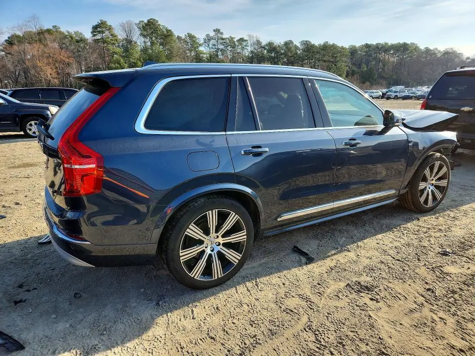 2022 VOLVO XC90 T6 INSCRIPTION  