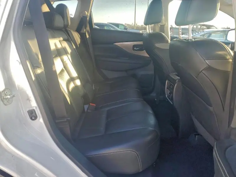 2018 NISSAN MURANO S  