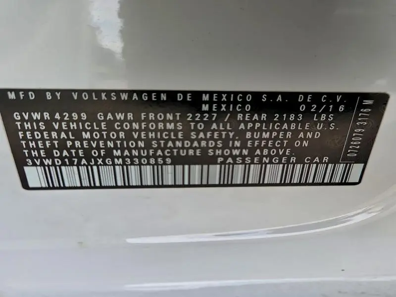 2016 VOLKSWAGEN JETTA SPORT  