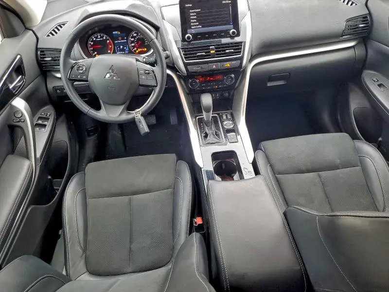 2022 MITSUBISHI ECLIPSE CROSS SE  