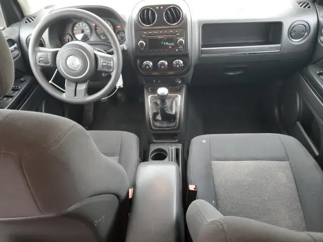 2011 JEEP COMPASS SPORT