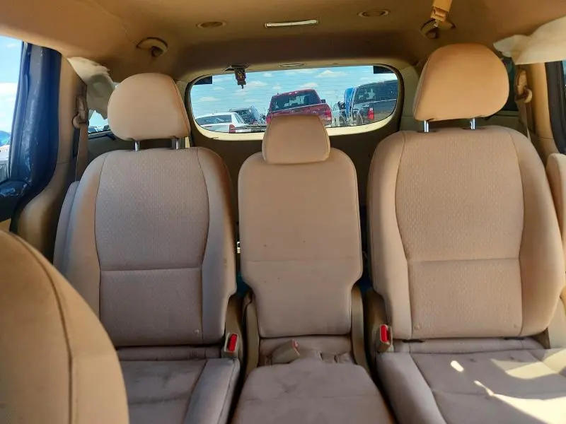 2016 KIA SEDONA LX  