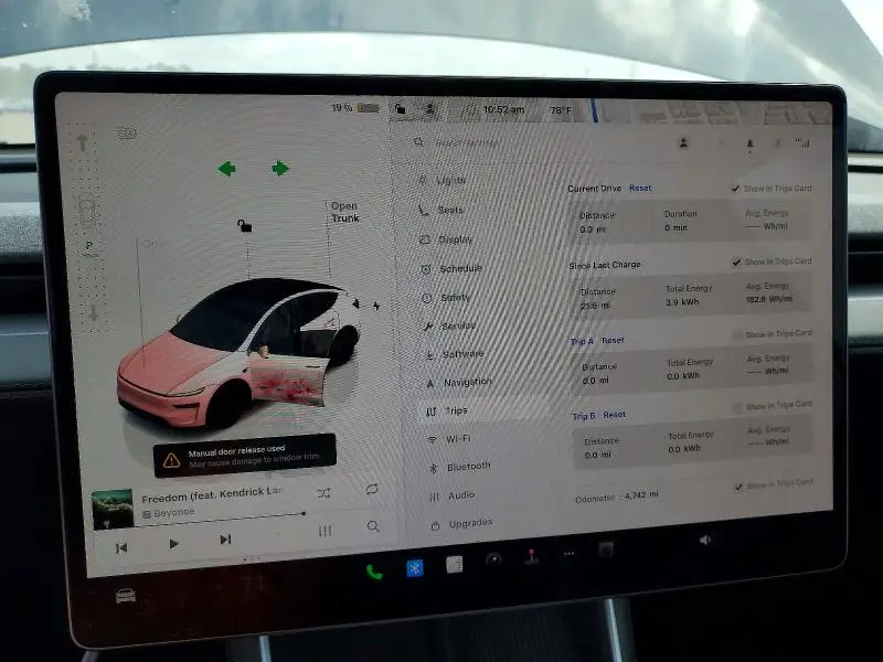 2026 TESLA MODEL Y   
