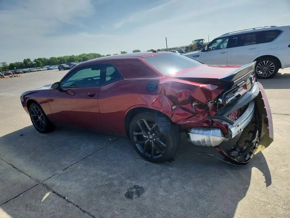 2022 DODGE CHALLENGER SXT  