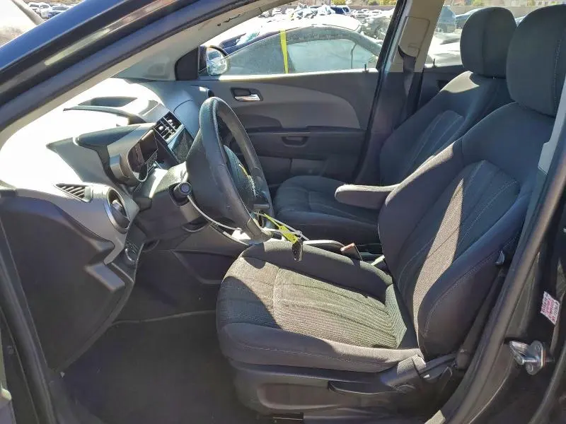 2016 CHEVROLET SONIC LT  