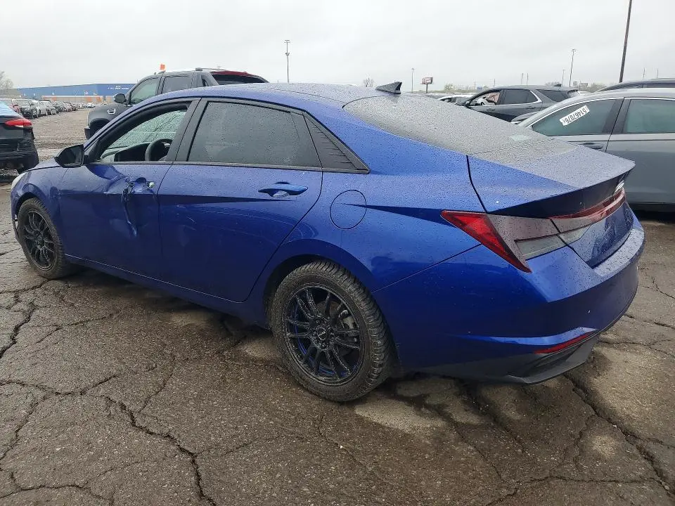 2023 HYUNDAI ELANTRA SEL  
