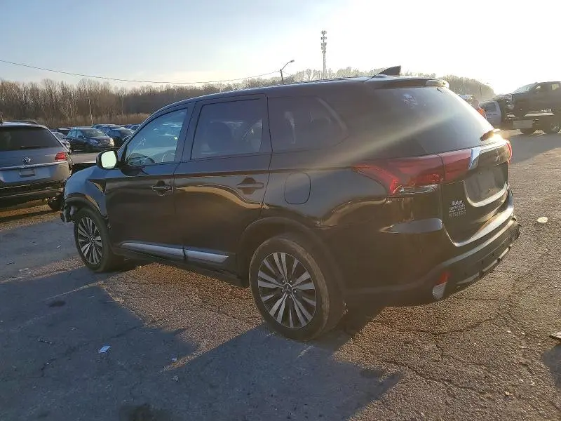 2019 MITSUBISHI OUTLANDER ES  