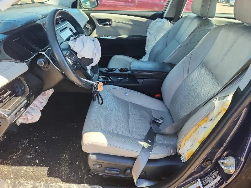 2016 TOYOTA AVALON LIMITED  