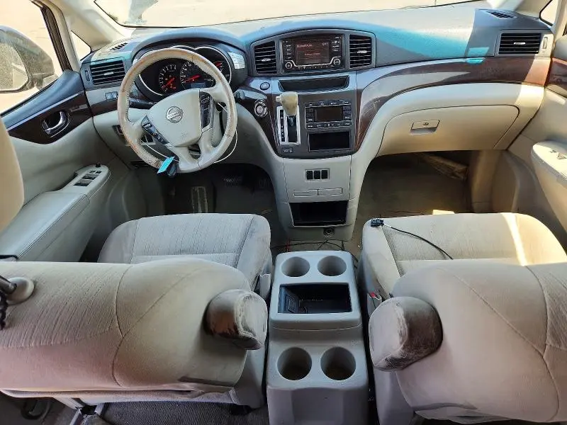 2017 NISSAN QUEST SV  