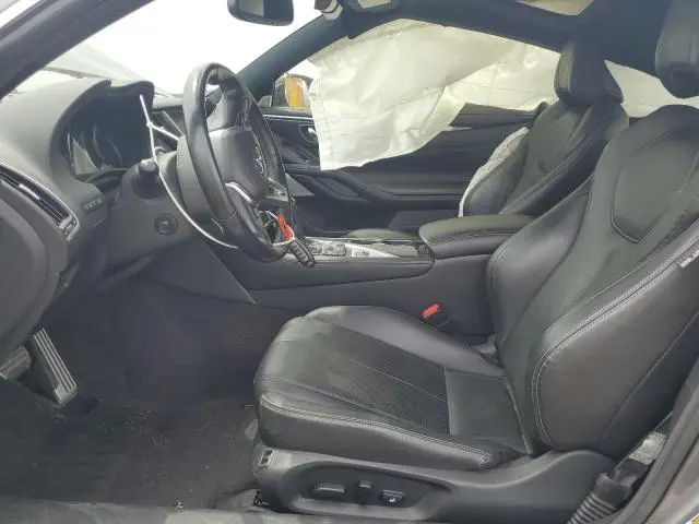 2018 INFINITI Q60 LUXE 300  