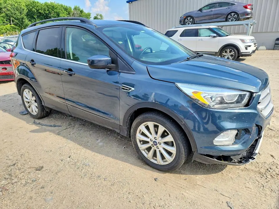 2019 FORD ESCAPE SEL  
