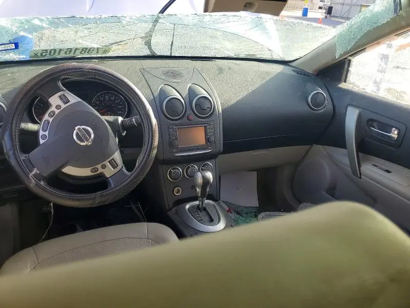 2012 NISSAN ROGUE S  