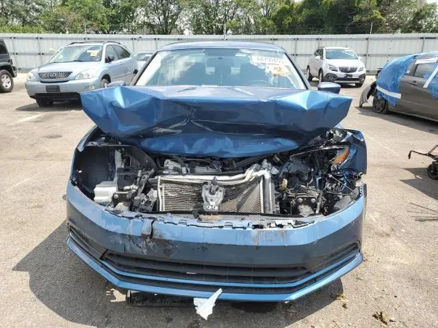 2016 VOLKSWAGEN JETTA SE  