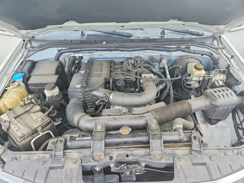 2015 NISSAN FRONTIER S  