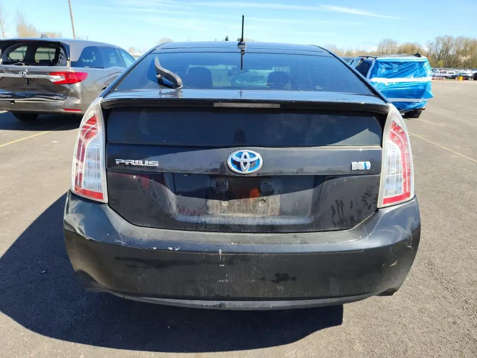 2012 TOYOTA PRIUS THREE  